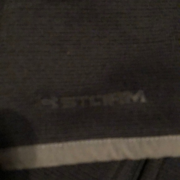 Boys Under Armour Swacket - Picture 3 of 5